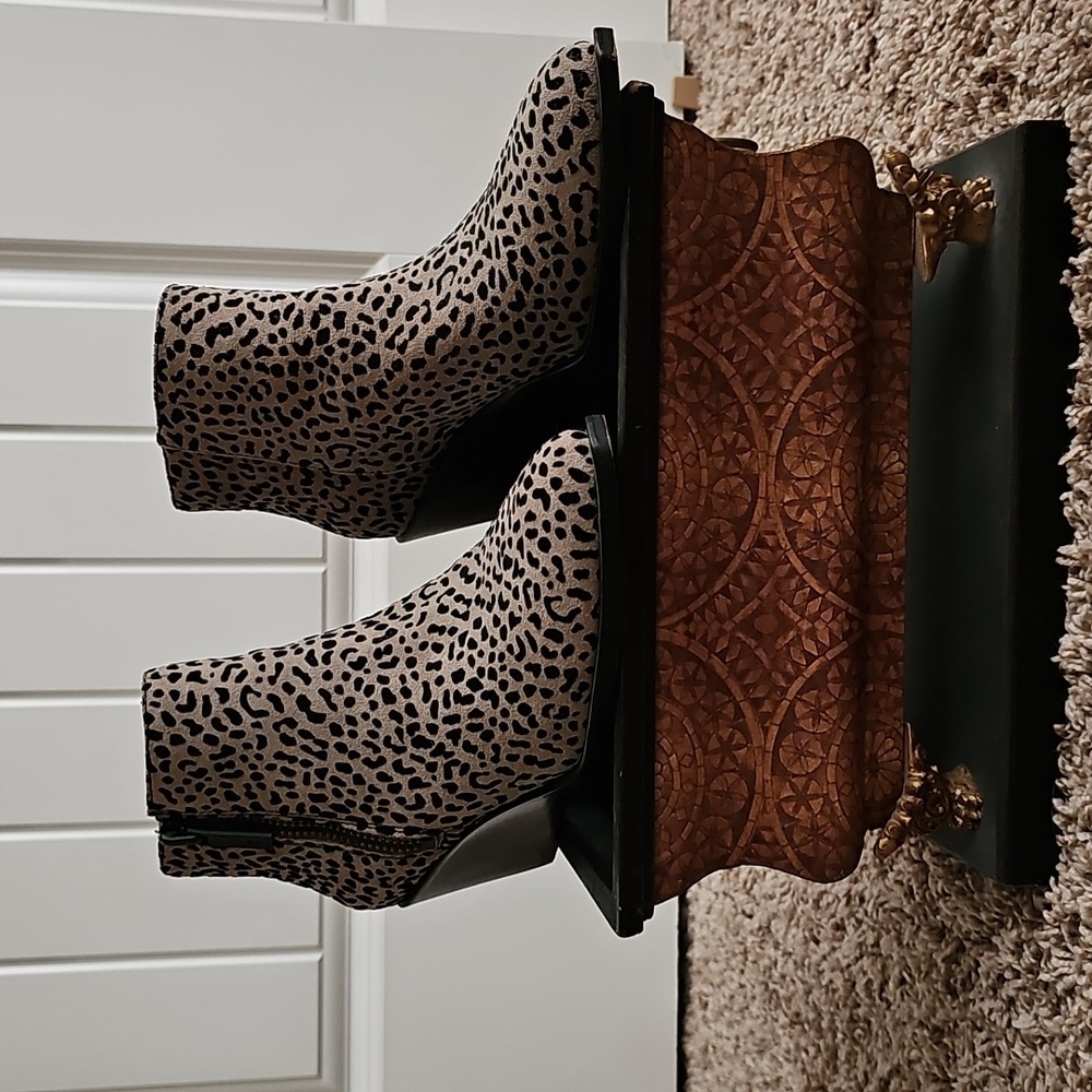 1. State Black and Gray Ankle Boots with Wedge Heel - Picture 2 of 6